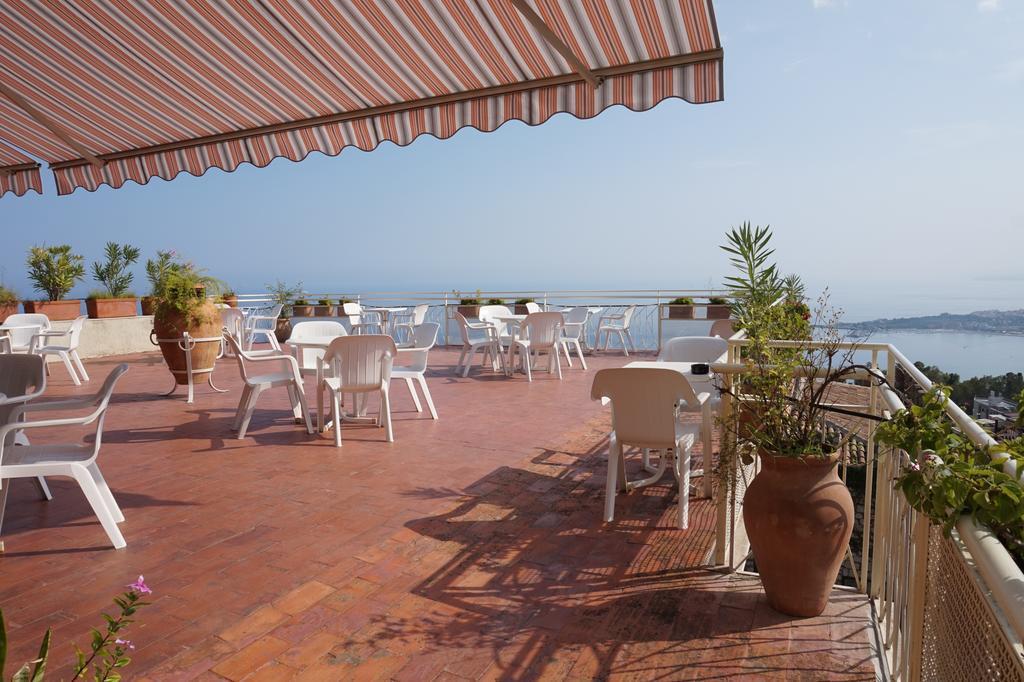 Hotel Mediterranee Taormina Exterior foto